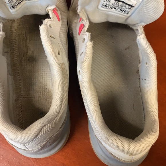 💕Nikes 💕 - Picture 5 of 7